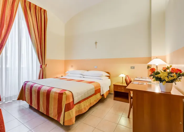 Domus Carmelitana 3*