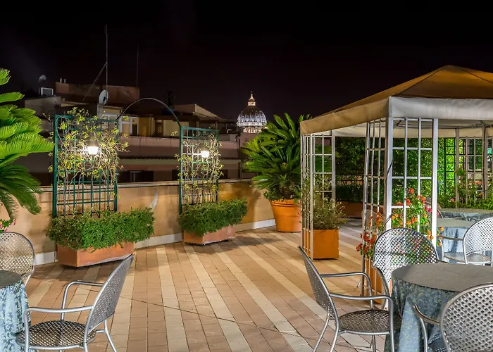 Hotel Domus Carmelitana 3*