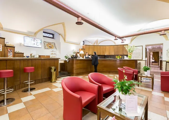 Hotel Domus Carmelitana 3*