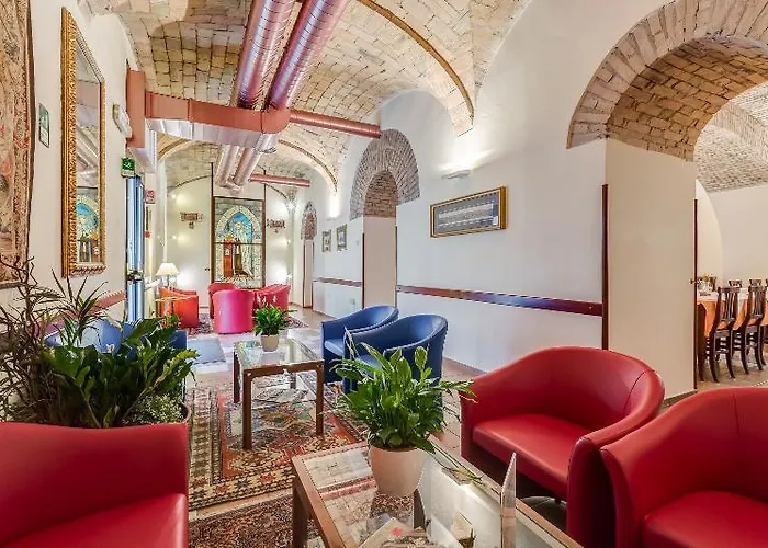 Domus Carmelitana Hotel 3*